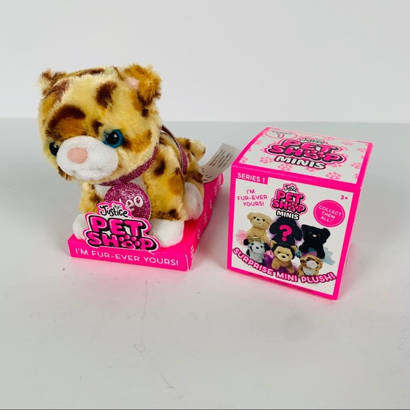 By Gund Justice pet shop cleo the bengal cat